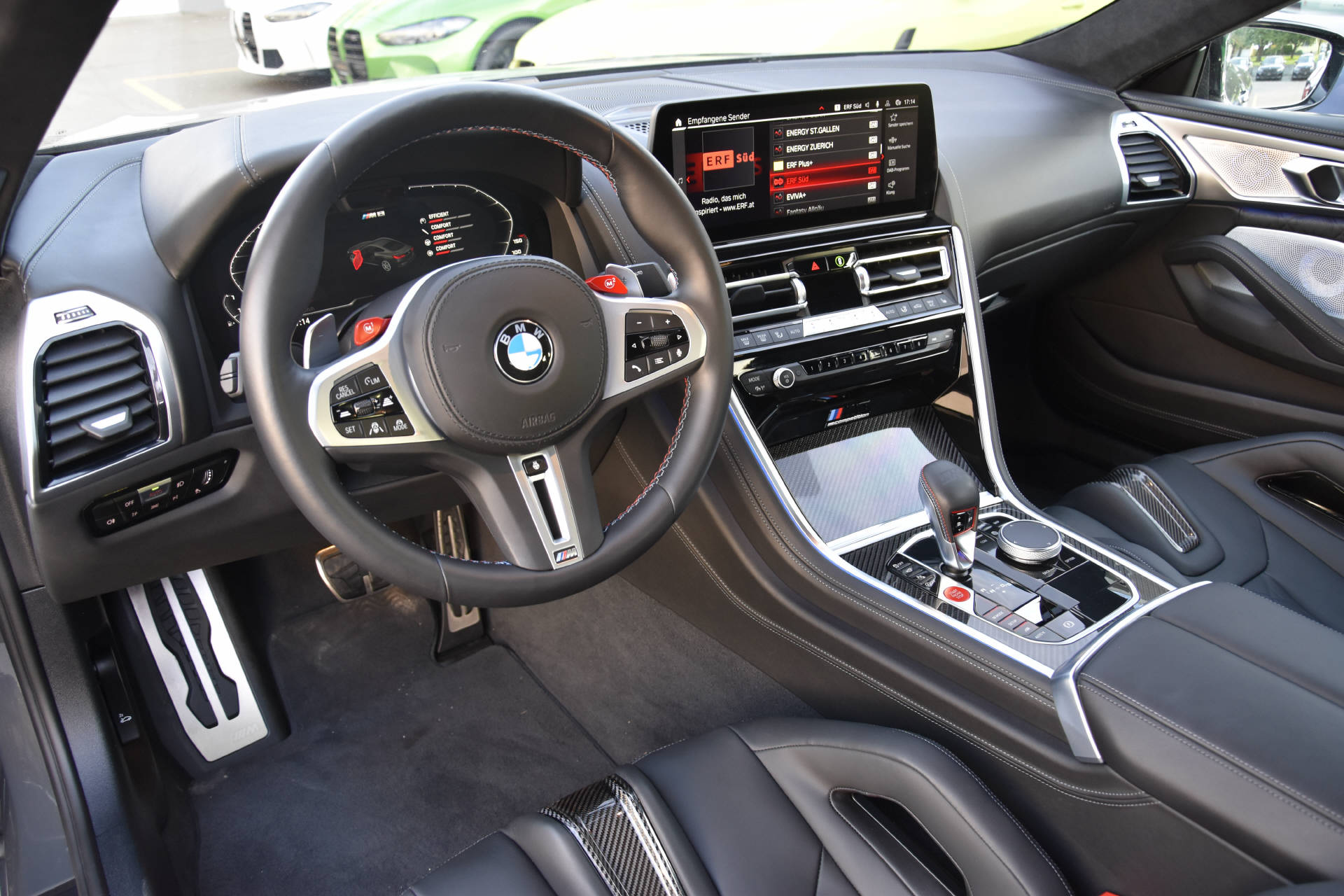 Car Image 9