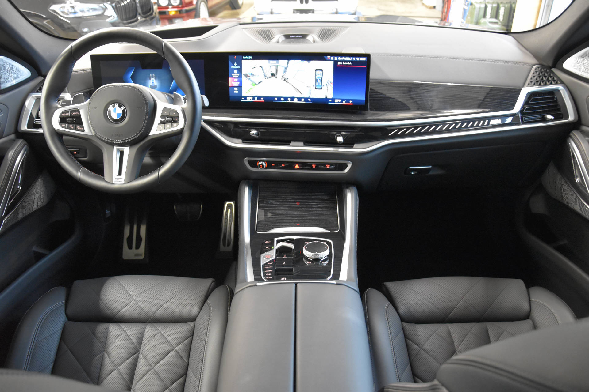 Car Image 12