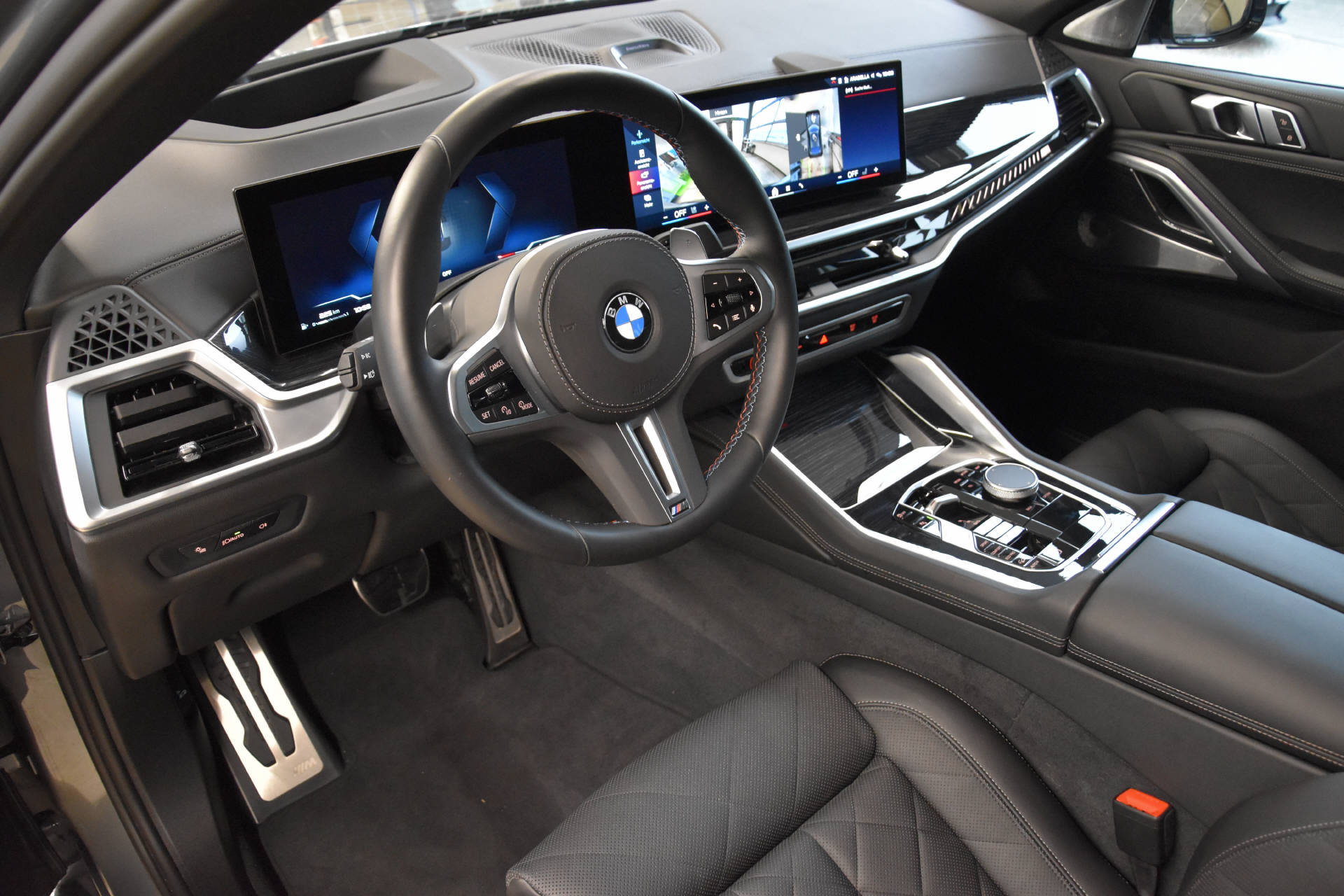 Car Image 7
