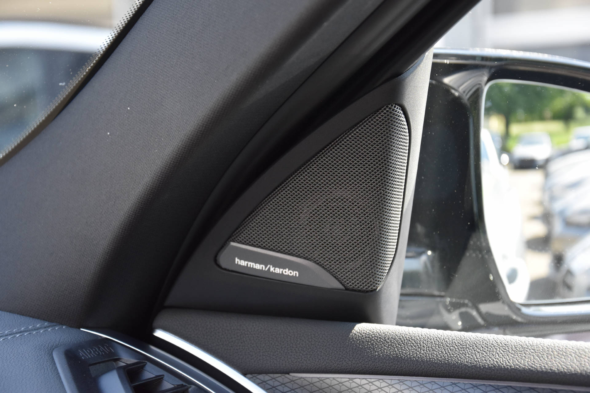 Car Image 16