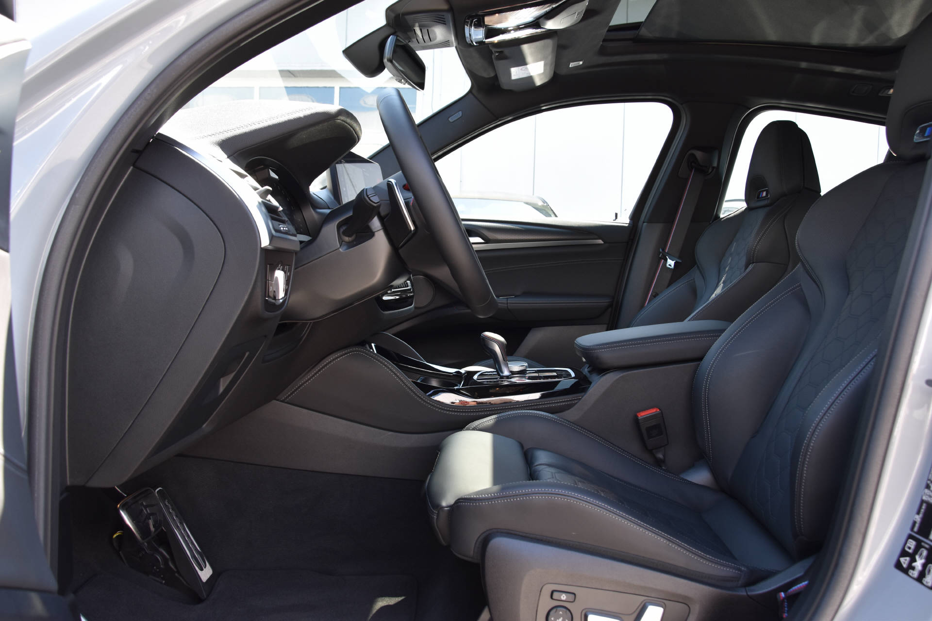 Car Image 8