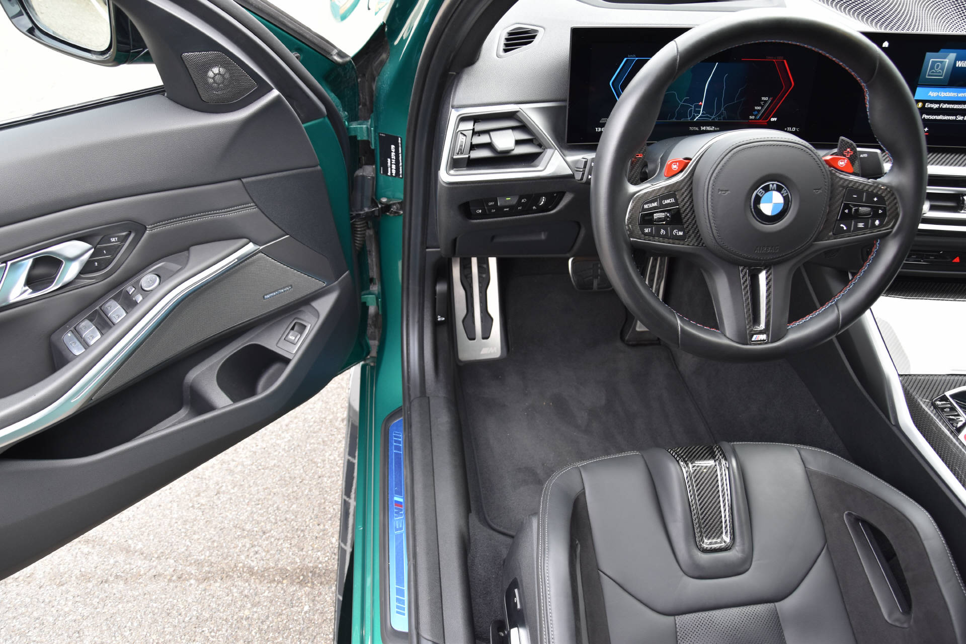 Car Image 10