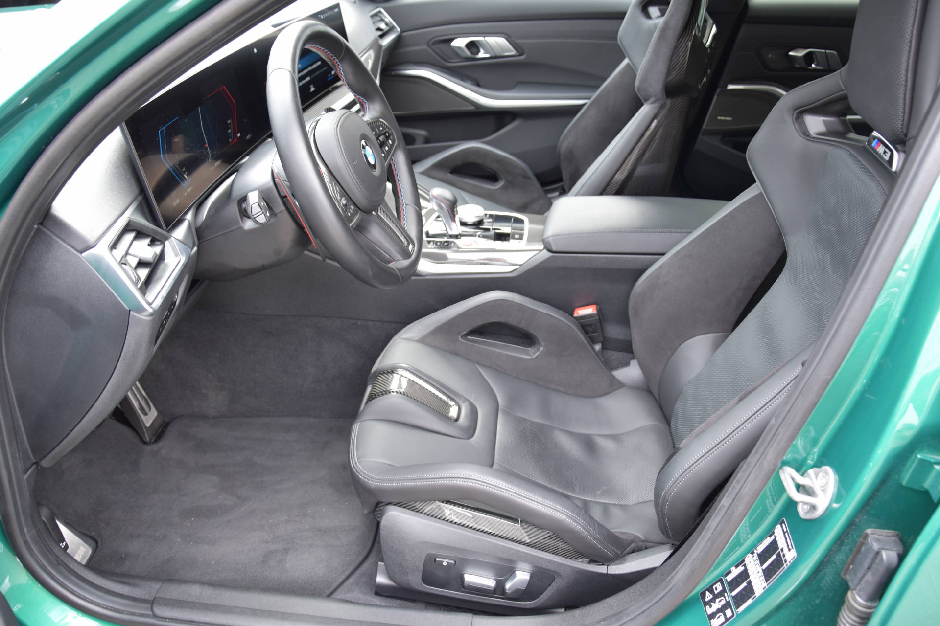 Car Image 9