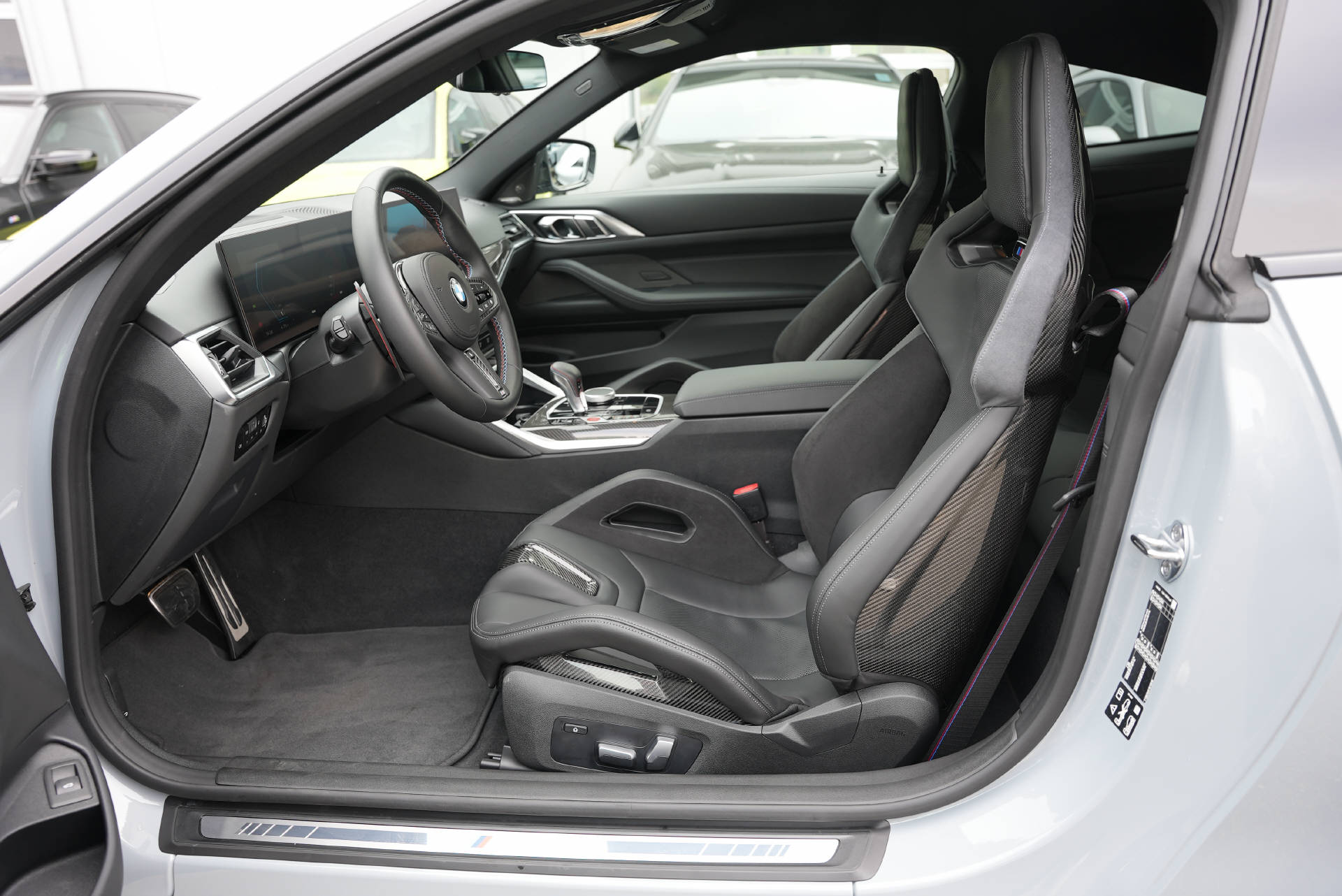 Car Image 10